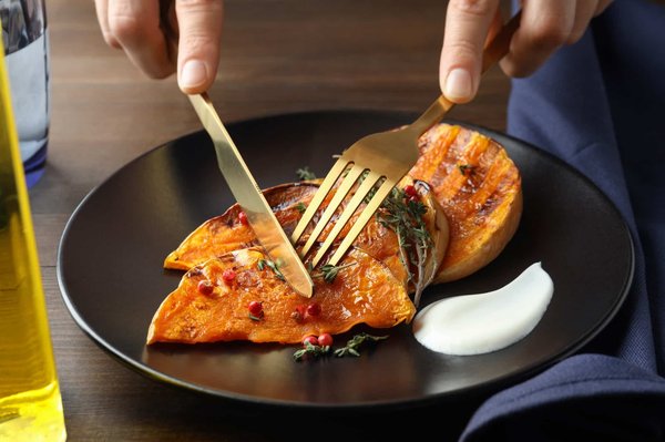 Y a-t-il des campings à Saint-Malo avec des services de restauration ?