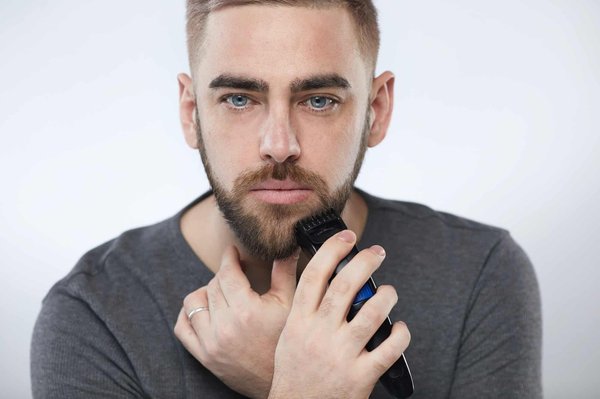 Comment choisir la tondeuse parfaite pour une barbe soignée ?